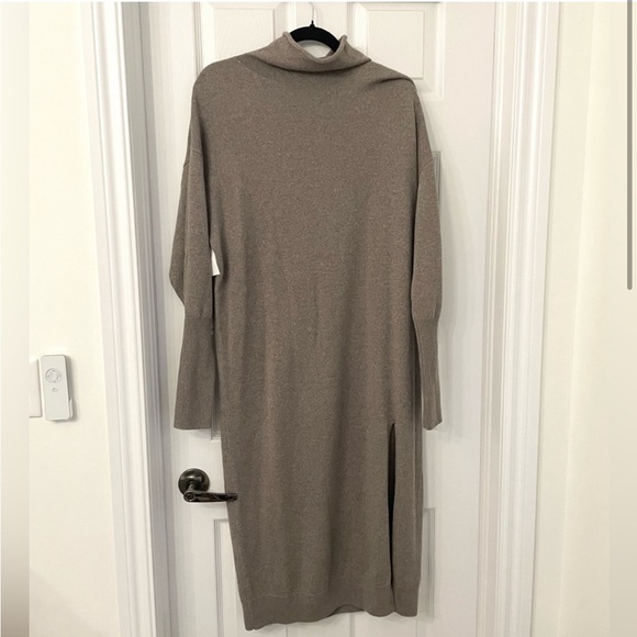 Wilfred Dresses & Skirts - Wilfred cyprie sweater dress merino